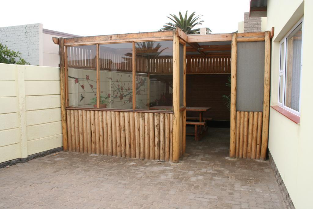 Maggie'S Accommodation Swakopmund Rum bild
